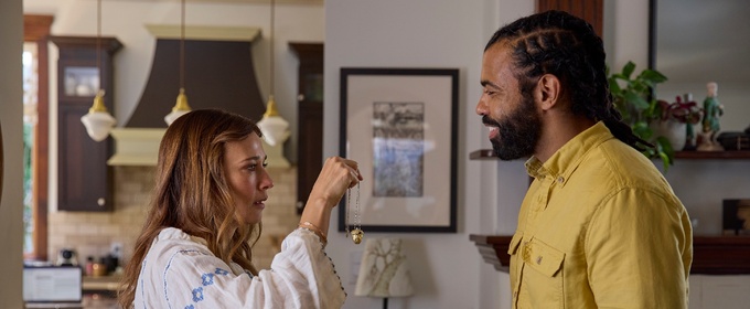 Video: See Daveed Diggs in Trailer for Sci-Fi Drama IN THE BLINK OF AN EYE