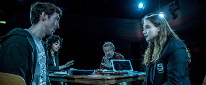 Review: THE HABITS, Hampstead Theatre