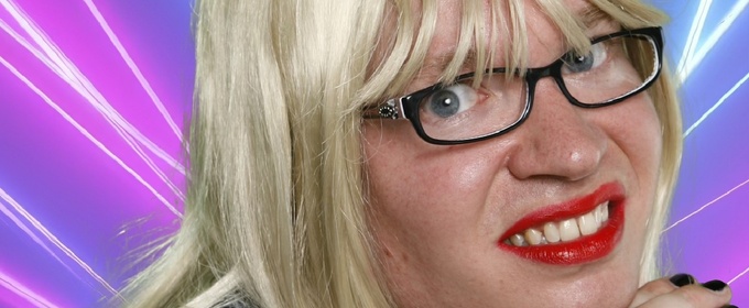 Review: OMG SHOES! STARRING KELLY LIVE! at Lush Lounge & Theater