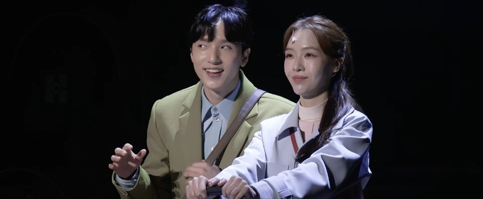 ビデオ：韓国版『MAYBE HAPPY ENDING』より「My Favorite Love Story