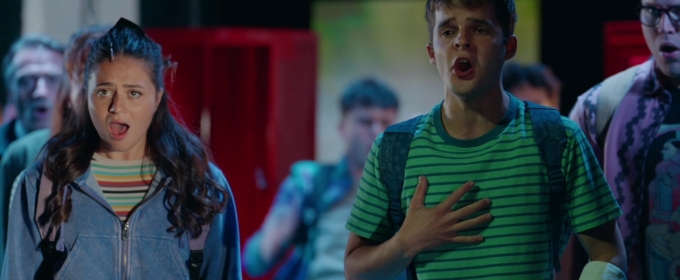 Review: DEAR EVAN HANSEN in Manila Speaks to a New Generation