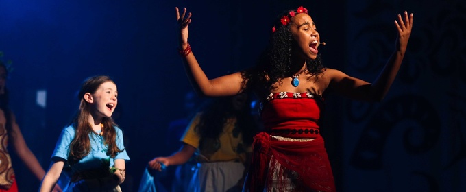 Photos: MOANA JR. at The Sonwa Sakuba Institute for the Performing Arts