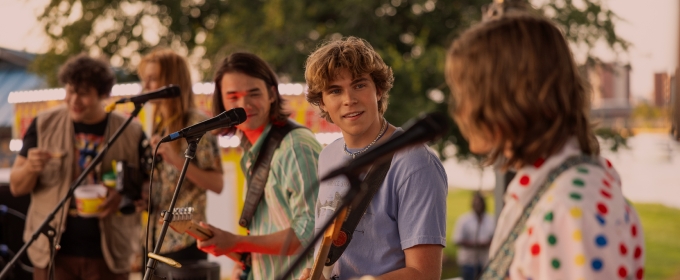 Video: Prime Video Releases Trailer for Music Series THE RUNAROUNDS