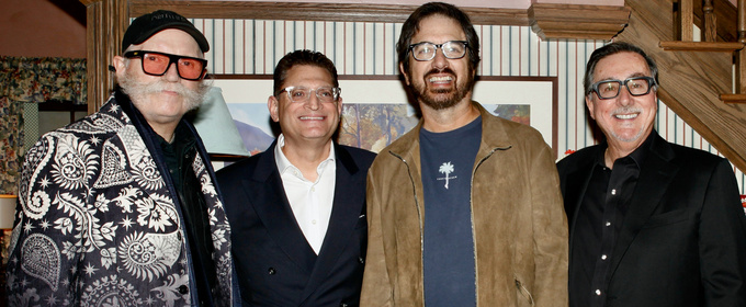Ray Romano Helps Kick Off EVERYBODY LOVES RAYMOND Exhibit