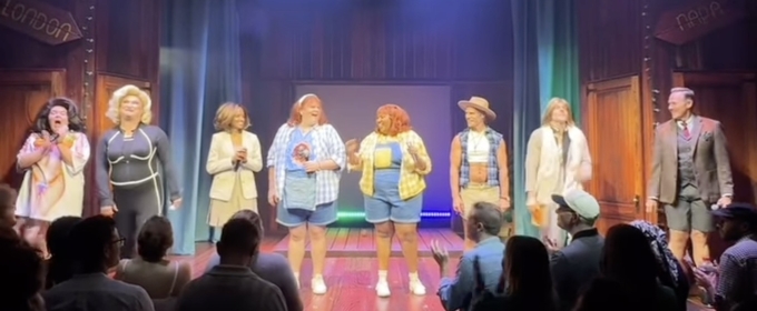 Video: GINGER TWINSIES Cast Takes First Bows