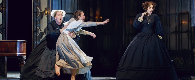 Review: THE TURN OF THE SCREW at Santa Fe Opera