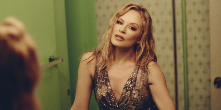 Kylie Minogue & Lainey Wilson To Perform at the People's Choice Awards
