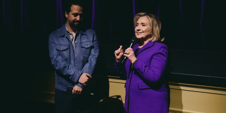 Photos: Hillary Clinton and Lin-Manuel Miranda Host Biden Fundraiser at SUFFS Photo