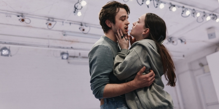 Photos: Ben Ahlers and Victoria Pedretti in TENDER NAPALM Photo