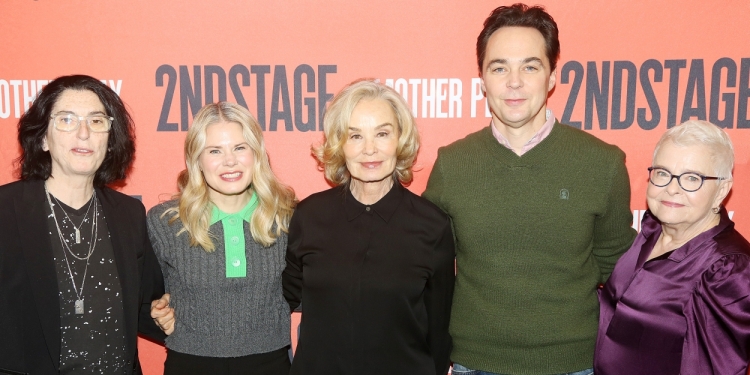 Photos: Meet the Company of MOTHER PLAY on Broadway Photo