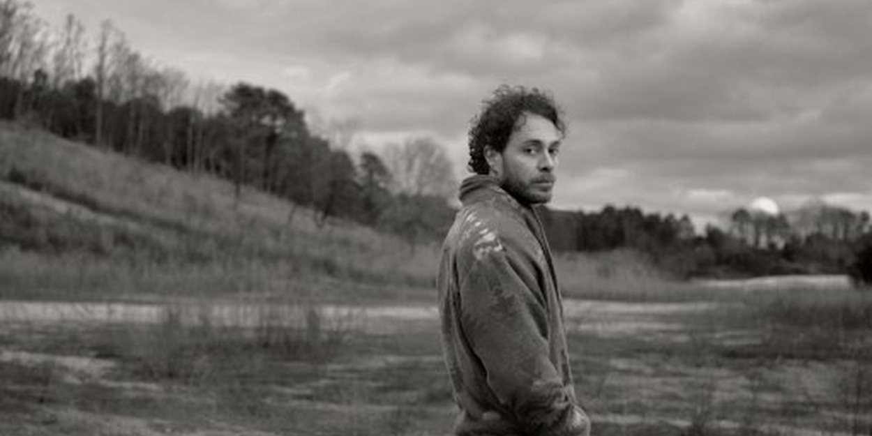 Amos Lee Shares New Song, 'Darkest Places'  Image