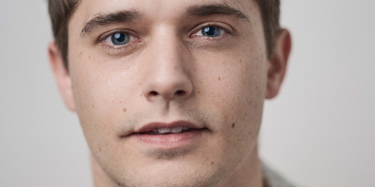 Andy Mientus to Star in JIM HENSON'S EMMET OTTER'S JUG-BAND CHRISTMAS in Chicago 