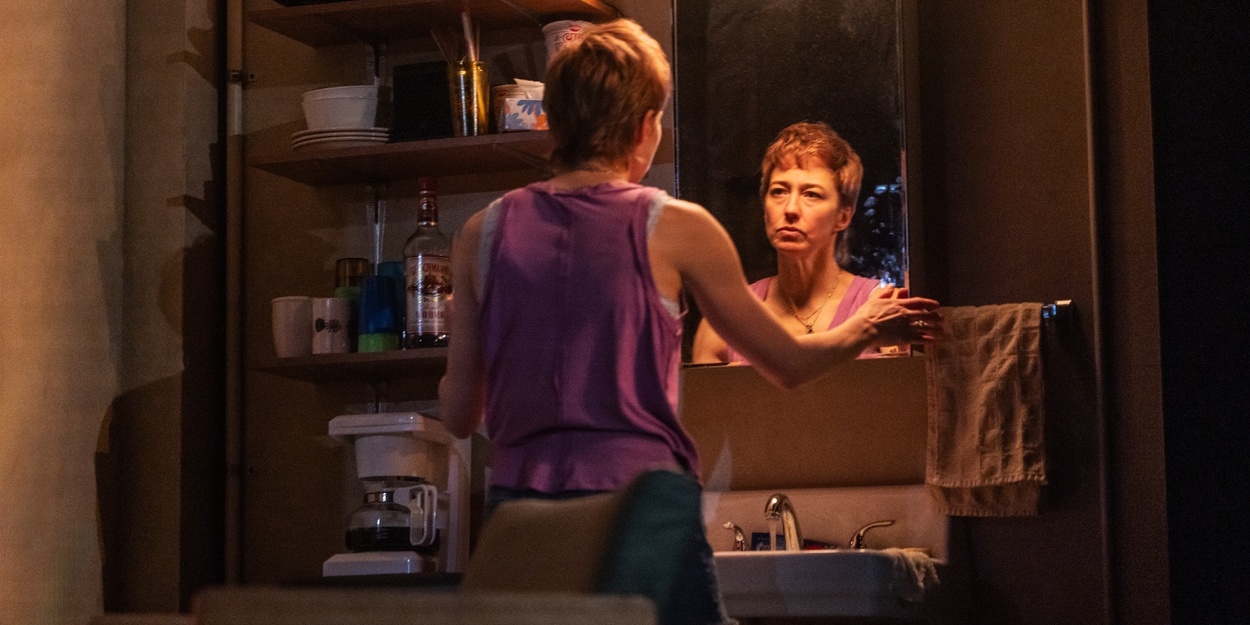 BUG on Broadway Starring Carrie Coon Will Extend for Additional Two Weeks BUG on Broadway Starring Carrie Coon Will Extend for Additional Two Weeks