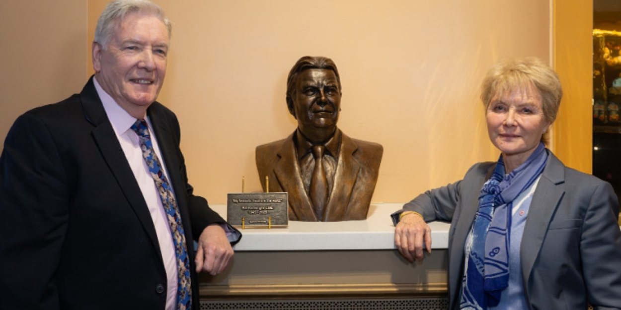 Bill Kenwright Tribute Sculpture Unveiled at Liverpool Empire  Image