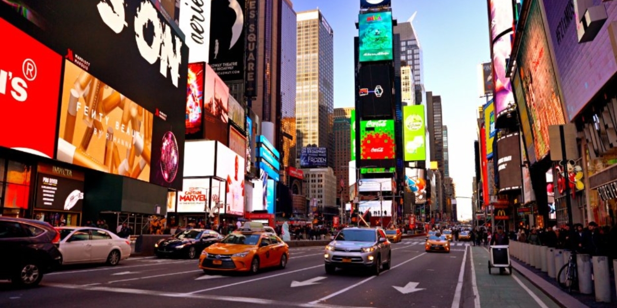 百老汇剧院将亮起“反对赌场”标语，准备迎接最终的时代广场赌场听证会 