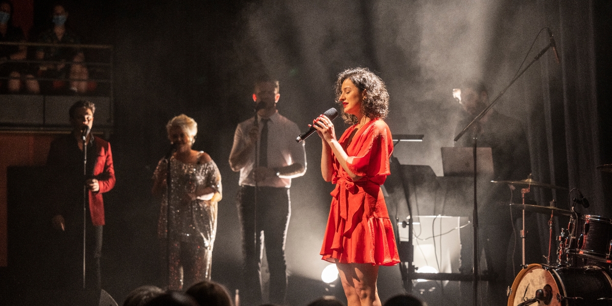 CHRISTMAS ACTUALLY Comes to the Sydney Coliseum Theatre  Image