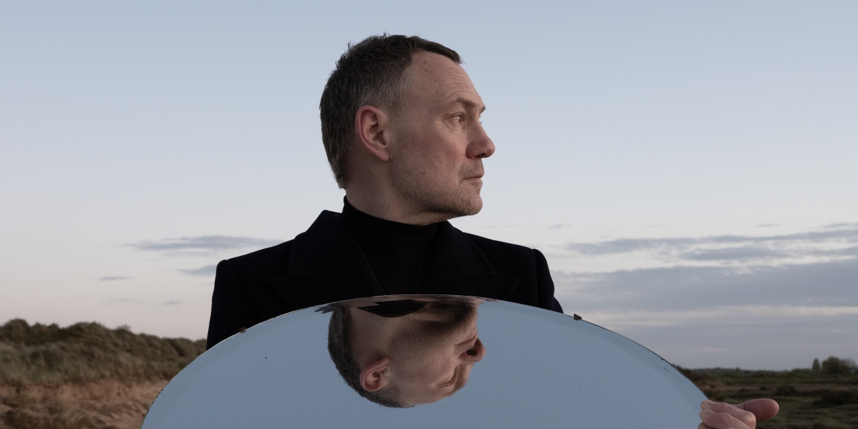 David Gray Details New Album 'Dear Life' and 2025 World Tour  Image