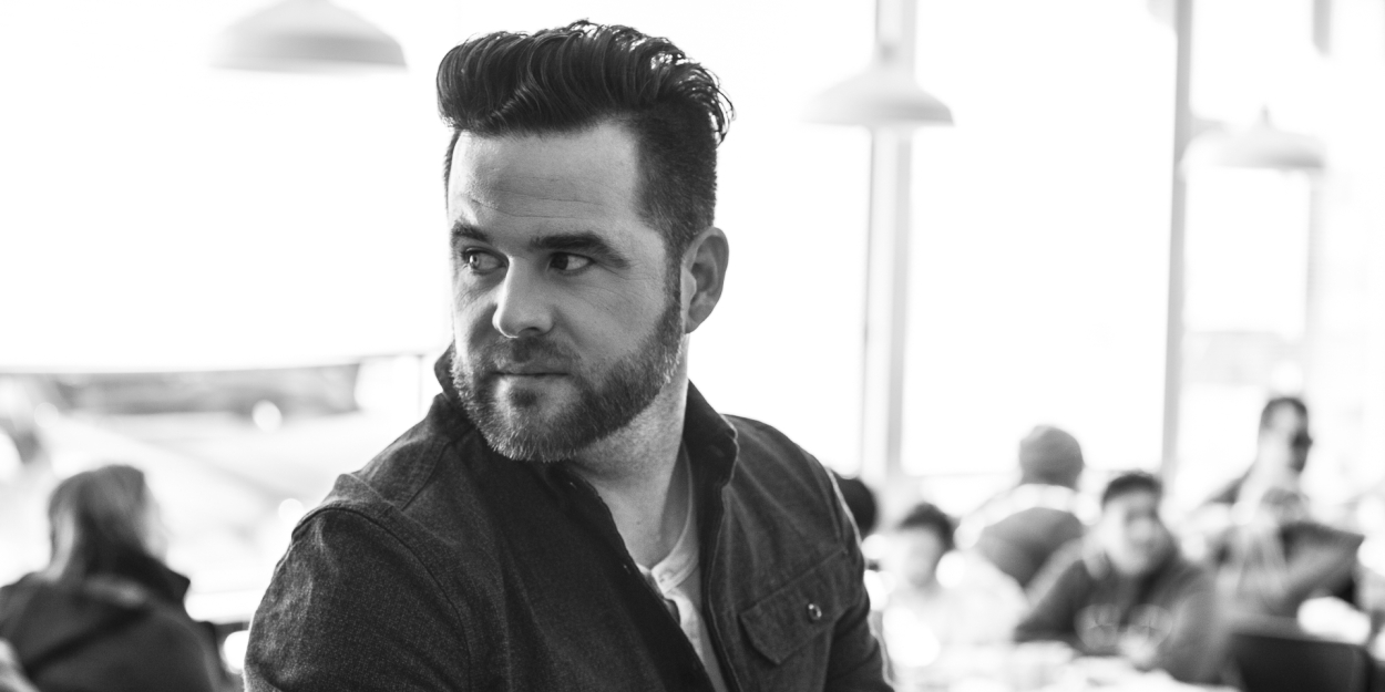 David Nail to Spread Holiday Cheer with Campfire Christmas Tour  Image