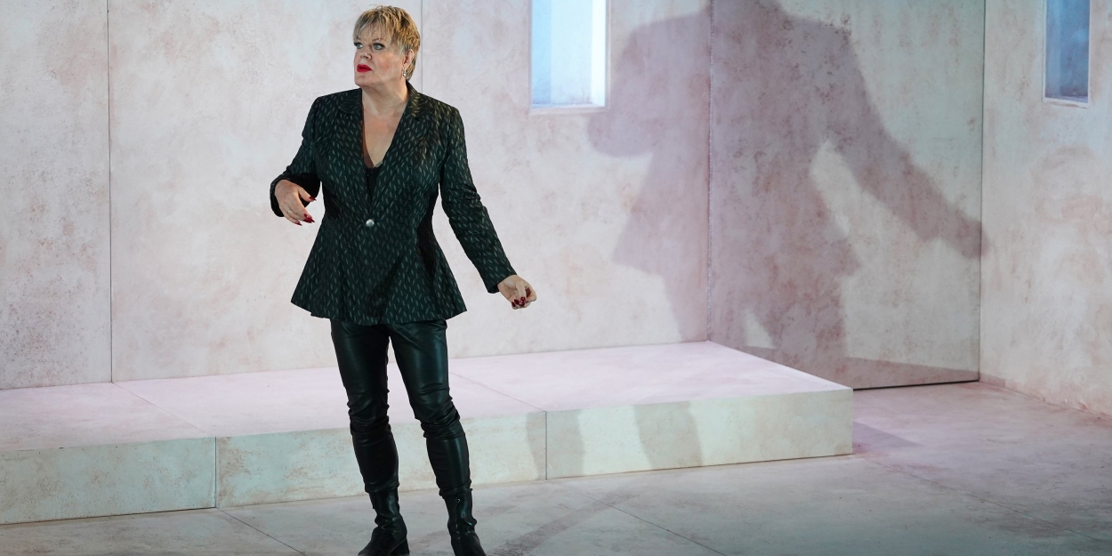 Eddie Izzard's HAMLET Extends at A.C.T.’s Strand Theater  Image