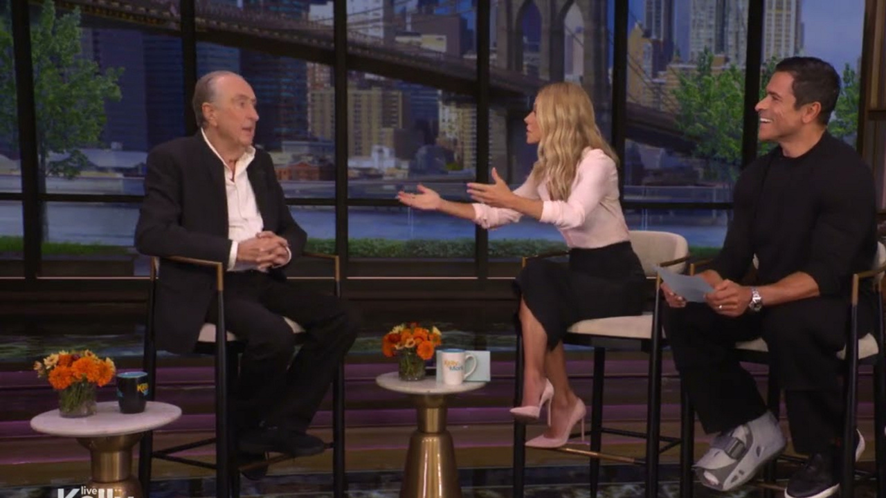 Eric Idle on Restoring a Provence Home and the Secret to His 49-Year Marriage Video