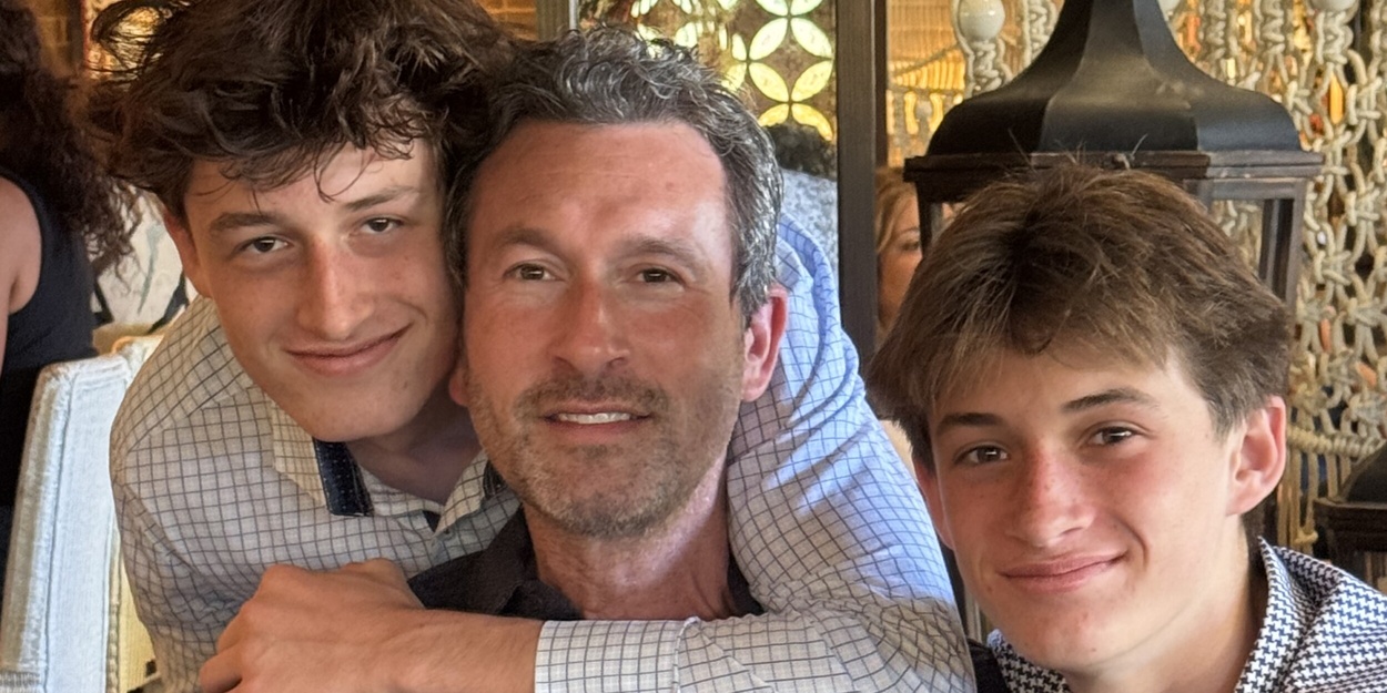 Aaron Lazar Candidly Opens Up About ALS, Says He Wants to ‘End This F—ing Disease’ Aaron Lazar Candidly Opens Up About ALS, Says He Wants to ‘End This F—ing Disease’
