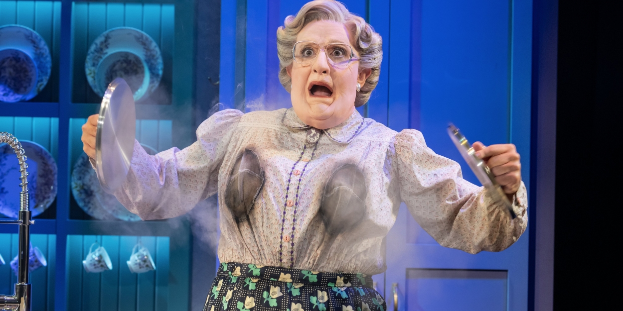 Exclusive: Get A First Look At MRS. DOUBTFIRE National Tour Photos