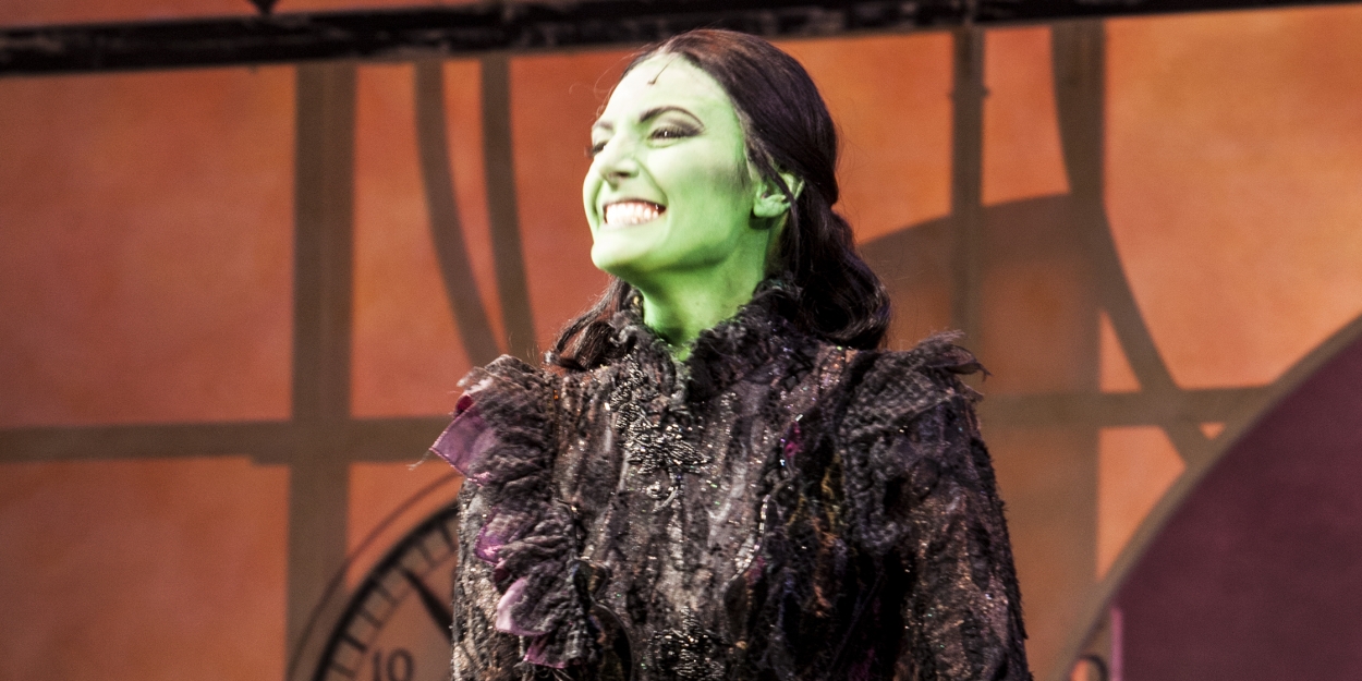 International WICKED Star Willemijn Verkaik Lends Voice to Idina Menzel in German & Dutch Film Dubs Photo