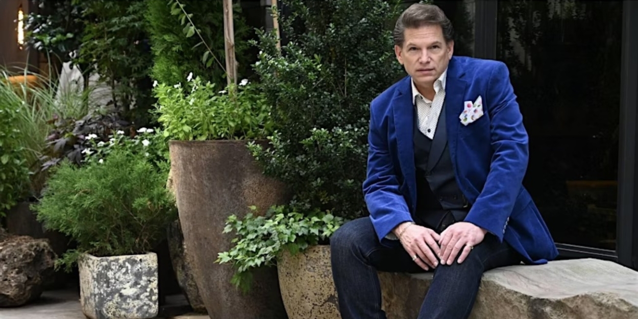 Interview: Dorian Woodruff Celebrates FOREVER ME WITH LOVE at Chelsea Table + Stage Photo