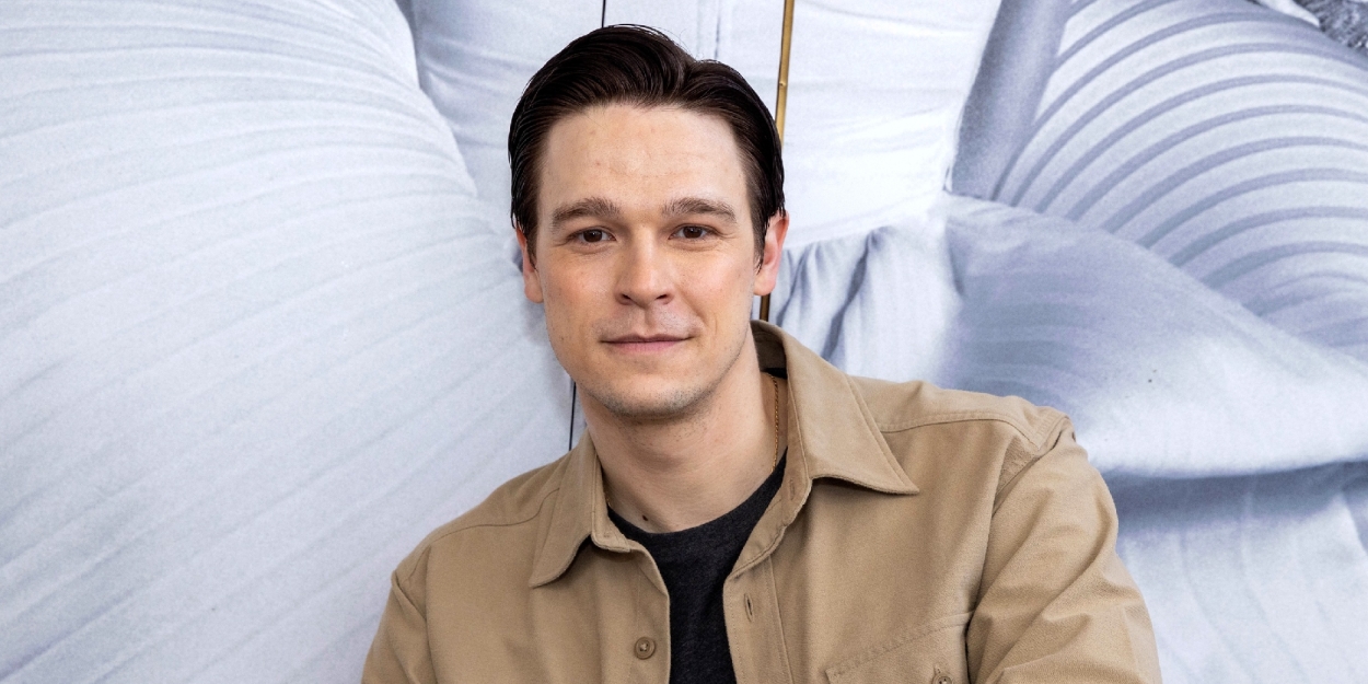 J Savage Shares Backstage Secrets From SMASH on Broadway Photo