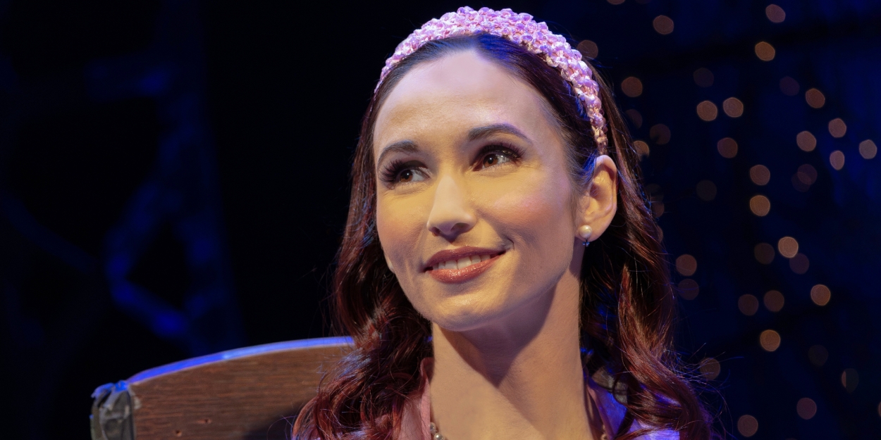 Jenna Bainbridge Shares How WICKED Is Accessible to Wheelchair Users Photo