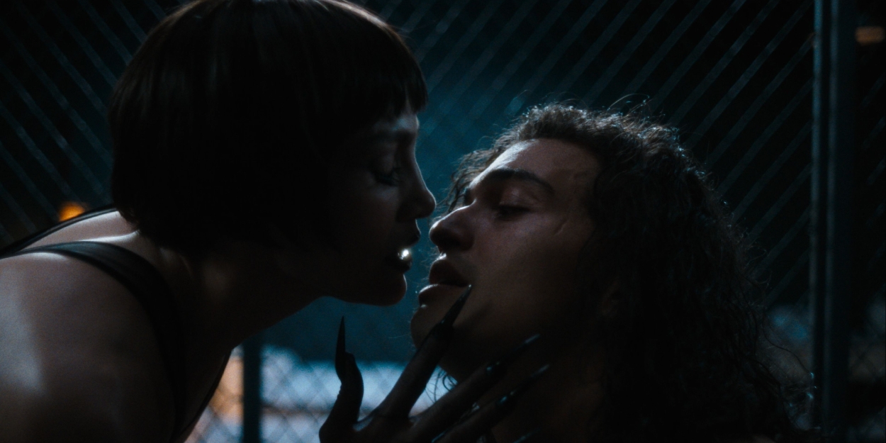 Jennifer Lopez Filmed KISS OF THE SPIDER WOMAN Musical Numbers in One Take Photo