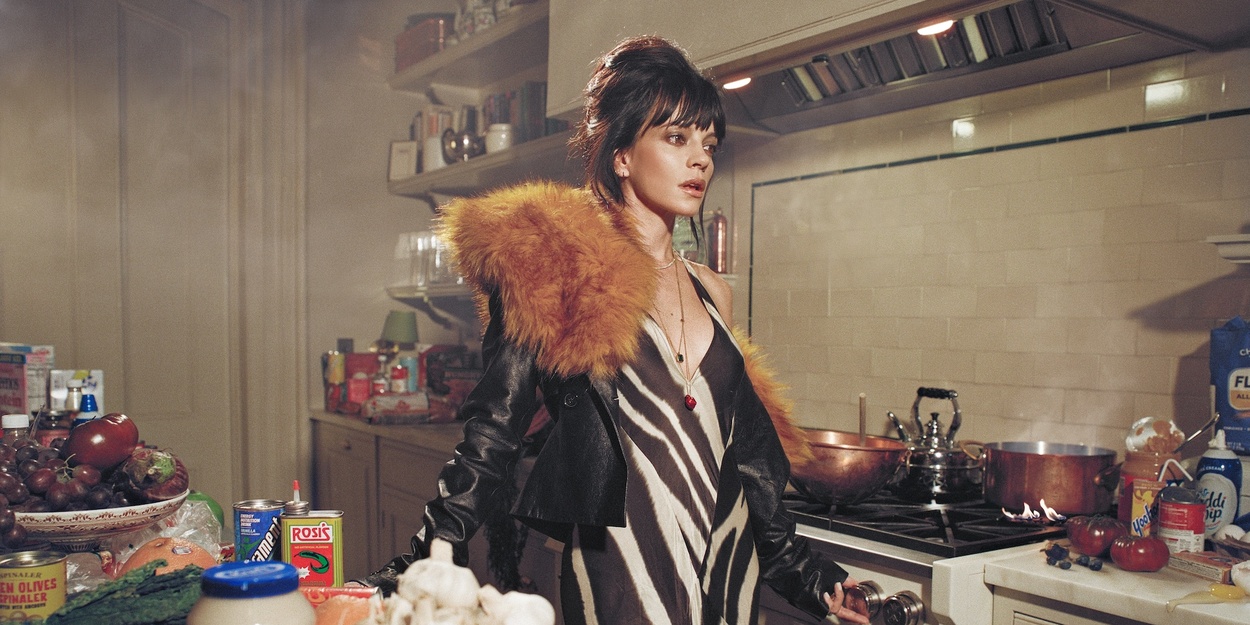 Lily Allen Teases WEST END GIRL Stage Adaptation Photo