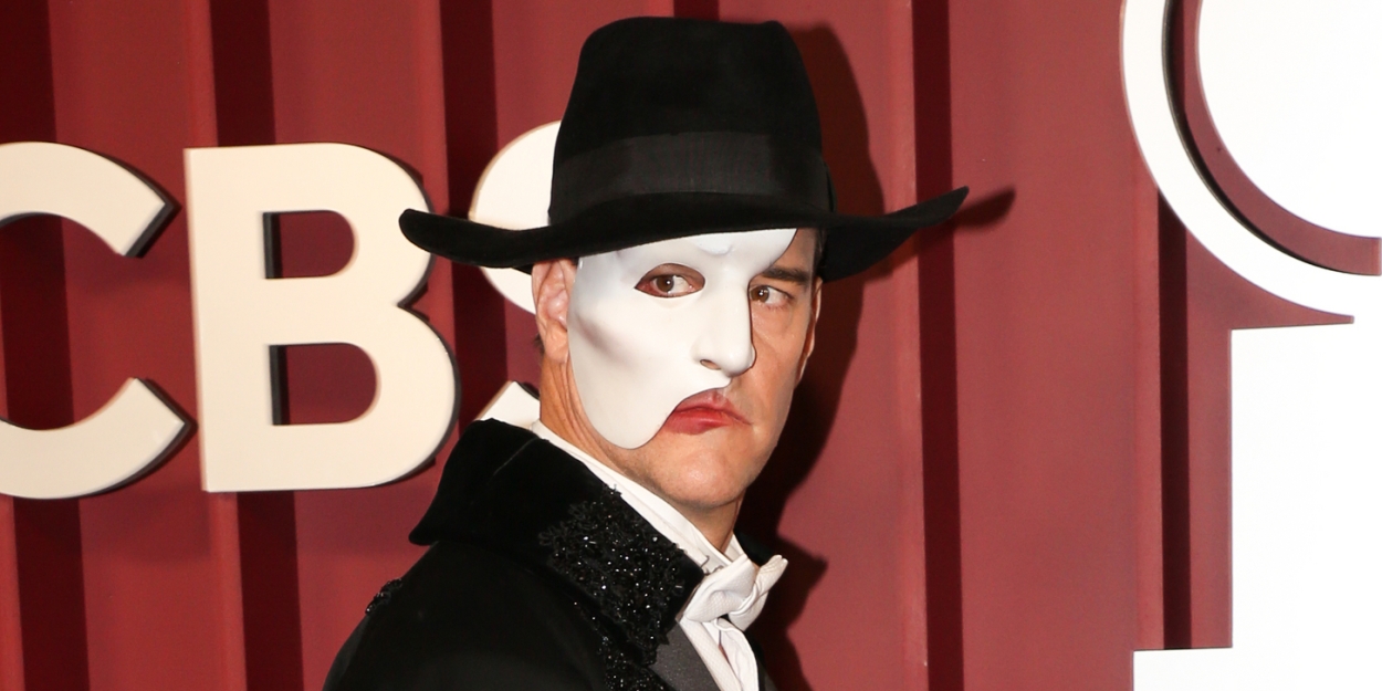 MASQUERADE Rehearsals Seen By Rooftop Neighbors on 57th Street Photo