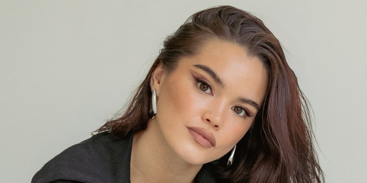 Paris Berelc To Lead Tubi Original Rom Com Kissing Is The Easy Part