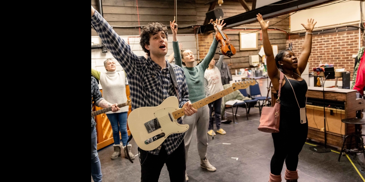 Photos: Inside Rehearsal For SHERLOCK HOLMES AND THE POISON WOOD at the Watermill Theatre Photo