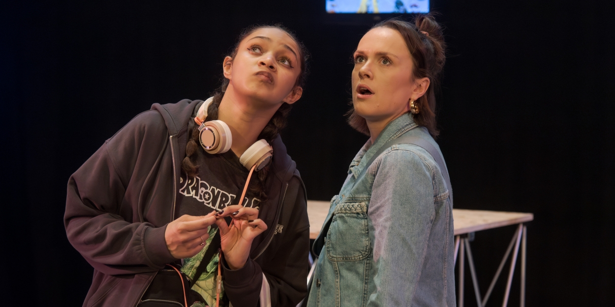 Photos: First Look At The UK Tour of WISH YOU WEREN'T HERE By Katie Redford Photos
