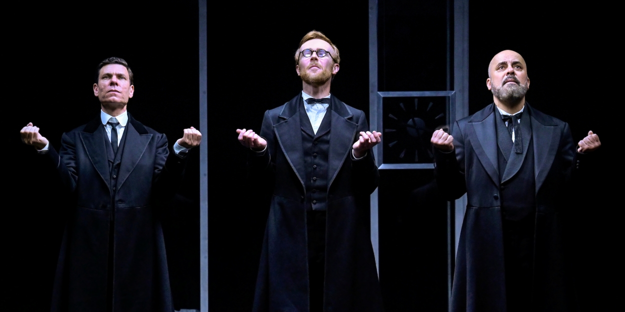Photos: First Look At THE LEHMAN TRILOGY At American Conservatory Theater Photos