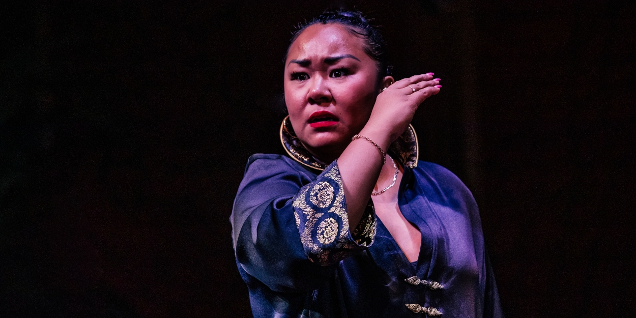 Photos: Sara Porkalob Performs DRAGON LADY at Geffen Playhouse Photo