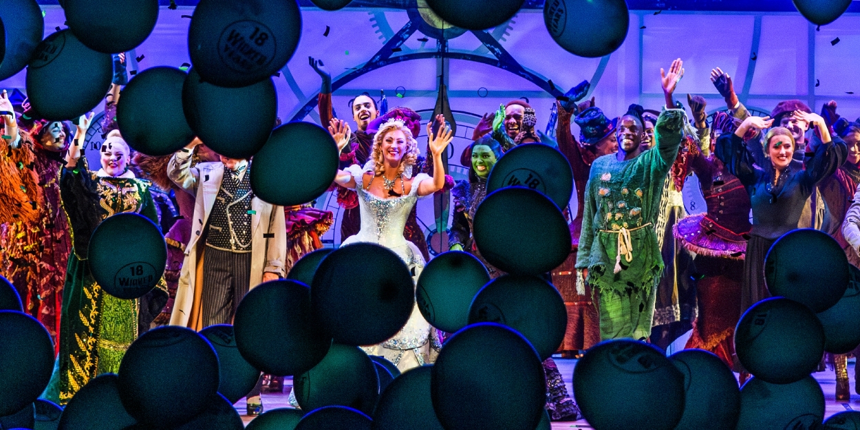 Photos: WICKED Celebrates 18 Years In The West End