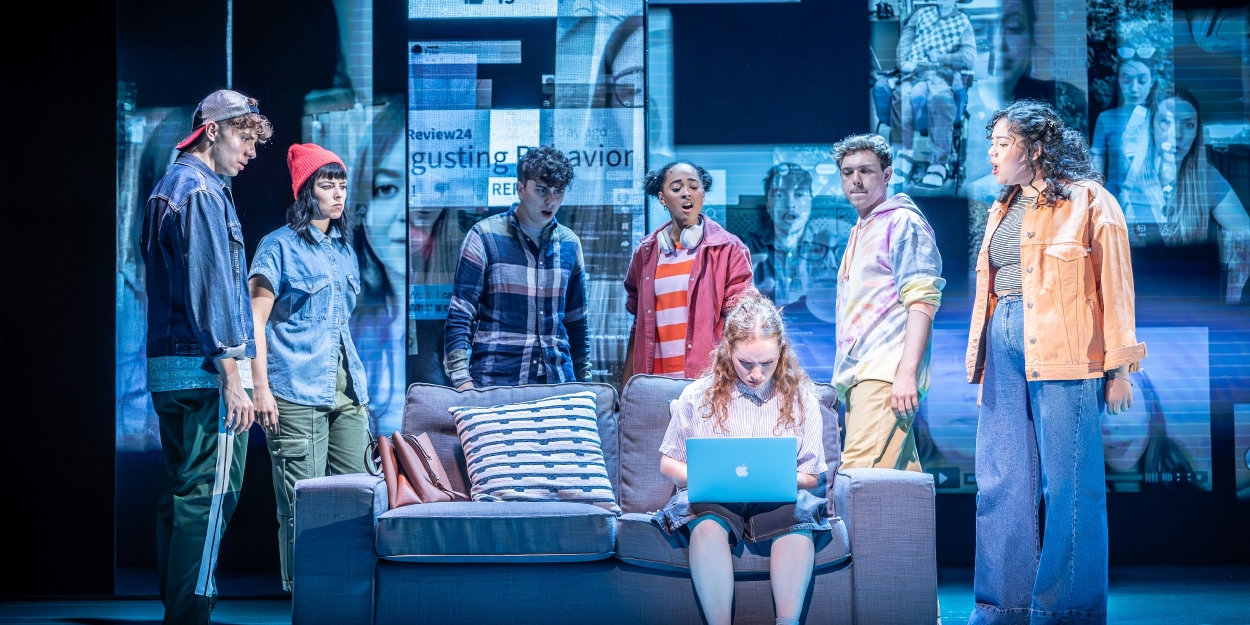 Photos: Further Look at DEAR EVAN HANSEN UK Tour Photo