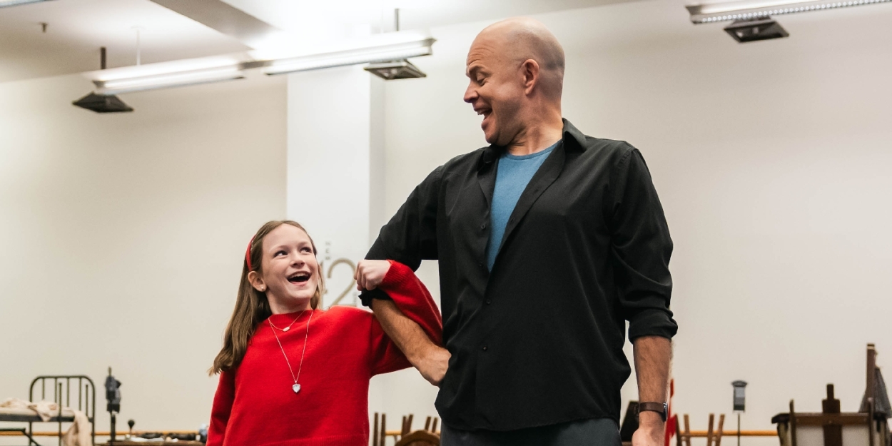 Photos: ANNIE Tour in Rehearsal Ahead of New York City Run Photo