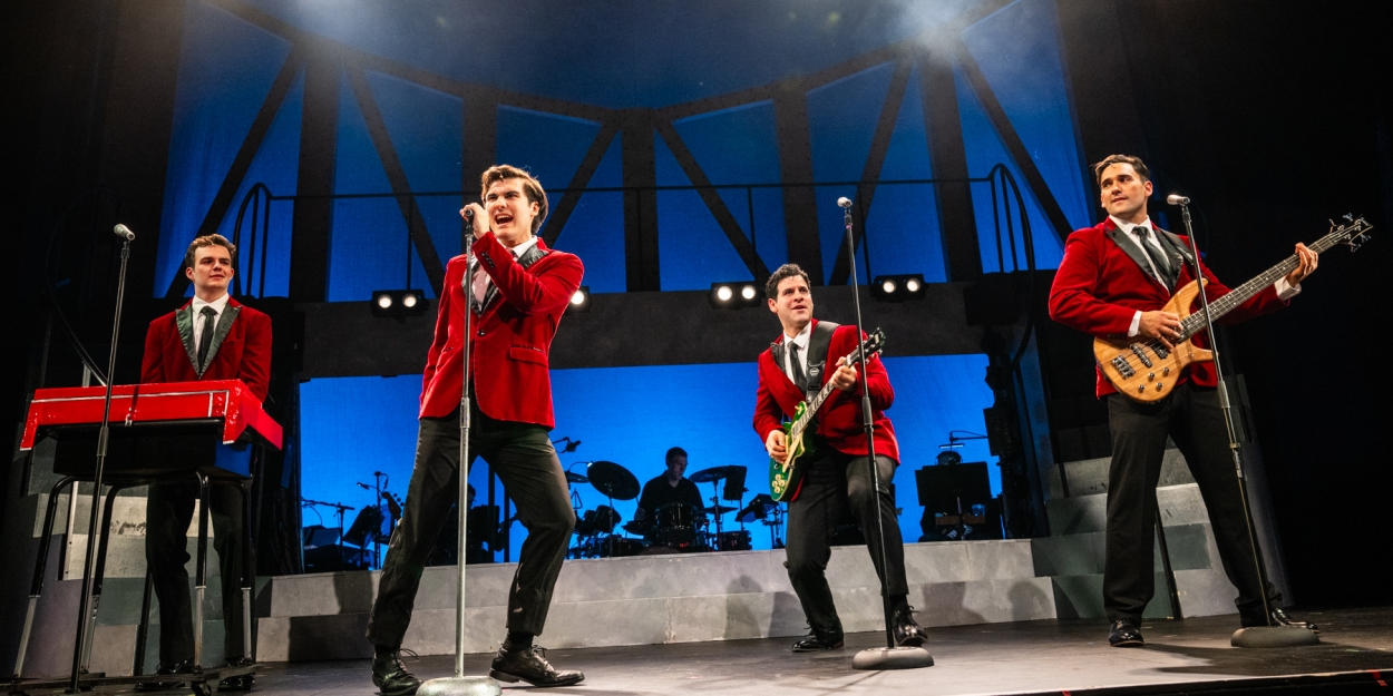 Photos: JERSEY BOYS At The Argyle Theatre