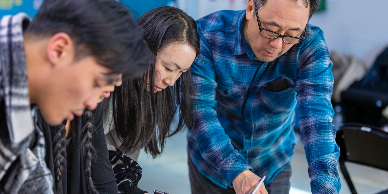 Photos: KIM'S CONVENIENCE UK Tour in Rehearsal Photo