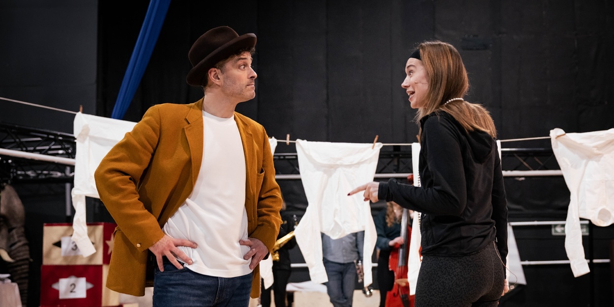 Photos: Lee Mead and More Rehearse for BARNUM UK Tour Photo