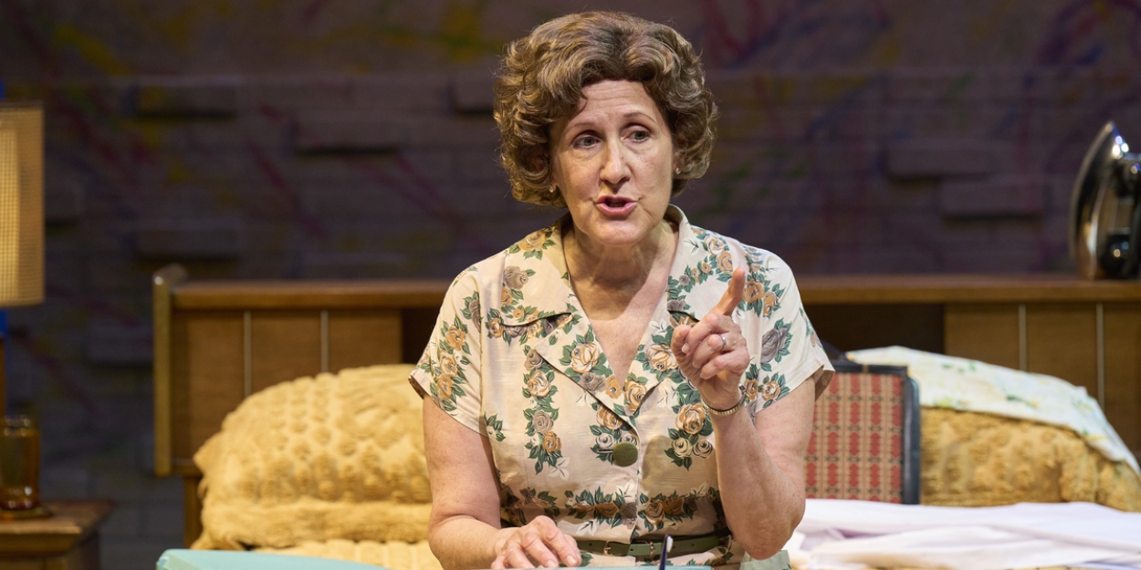 Photos: ERMA BOMBECK: AT WIT'S END At Cleveland Play House Photos