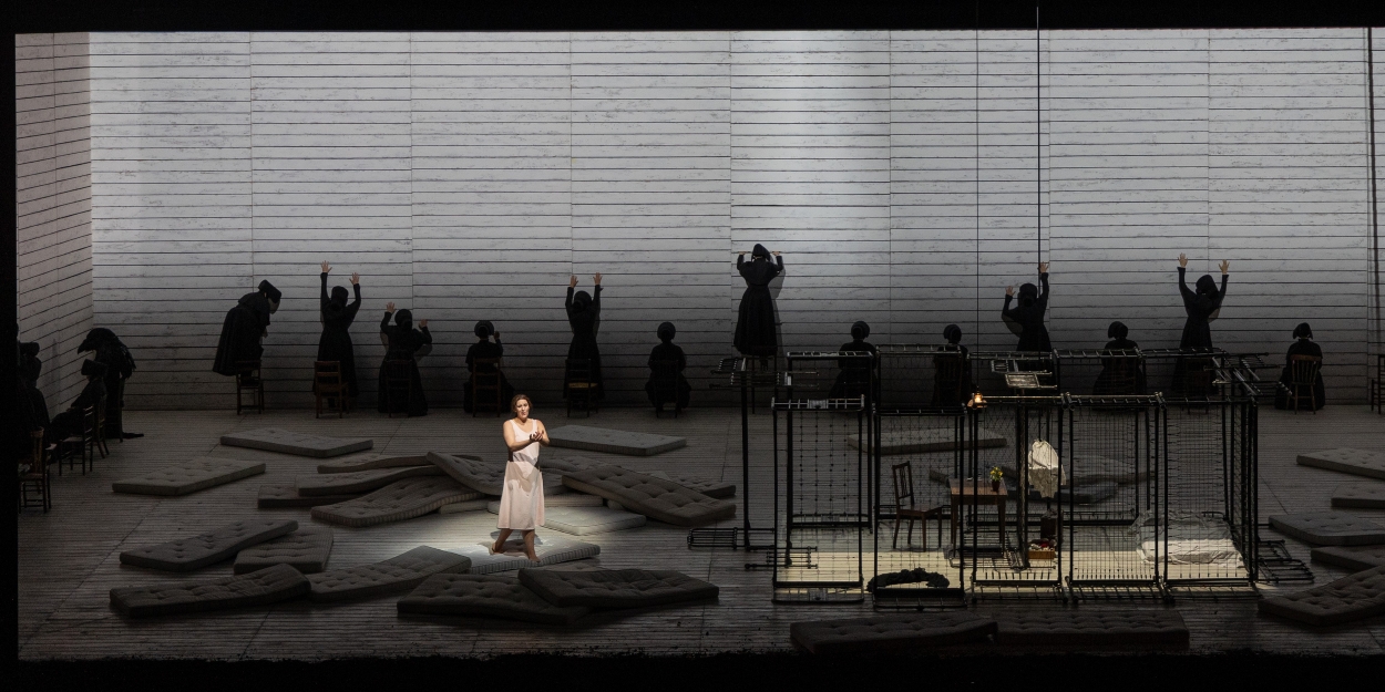 Photos: First Look at Janáček's JENŮFA at Lyric Opera of Chicago Photo