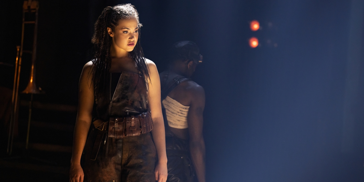 Photos: First Look at Solea Pfeiffer as 'Eurydice' in HADESTOWN Photo