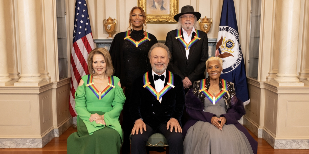 46th Kennedy Center Honorees Billy Crystal, Renée Fleming, Queen Latifah, Barry Gibb, and Dionne Warwick Recieve Medallions Photo