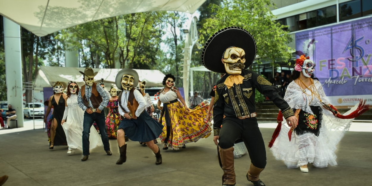 Photos: La Escuela Nacional De Danza Folklórica Celebró El Día De La Danza Tradi Photos