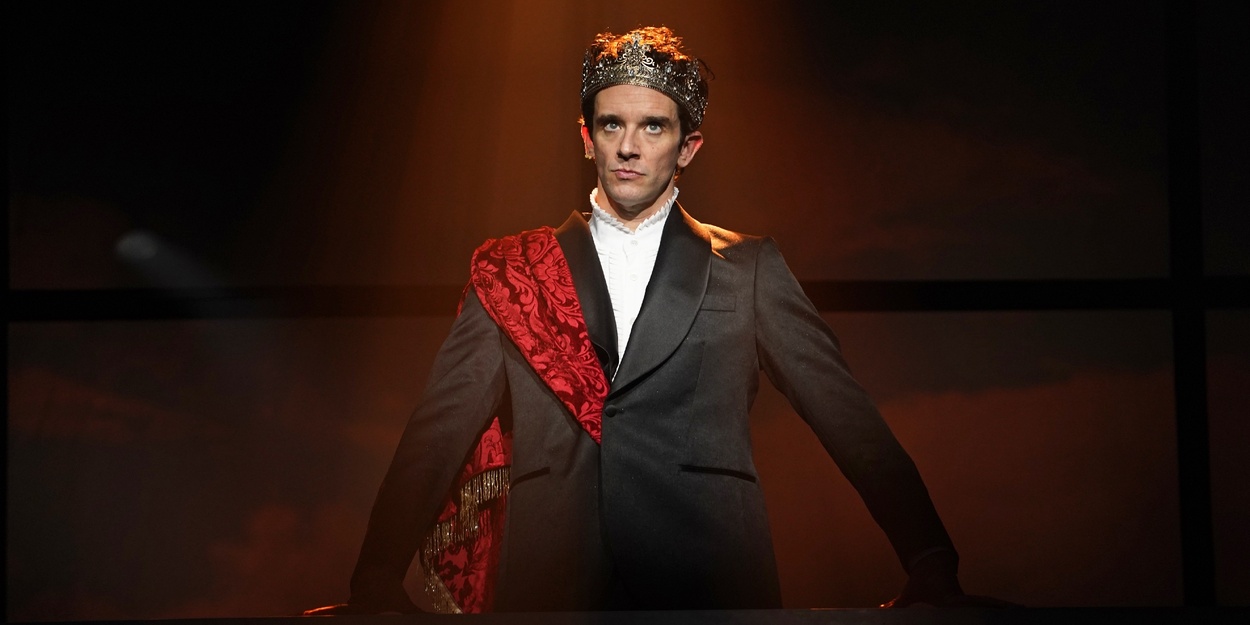 Photos: Michael Urie and More in RICHARD II at Red Bull Theater Photo